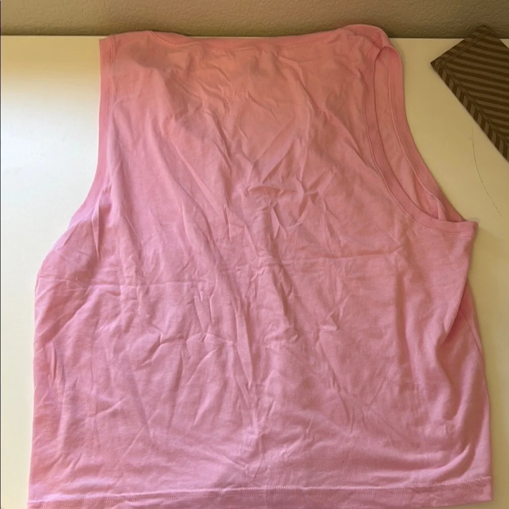 ALO Yoga Women's Light Pink V-Neck Tank Top